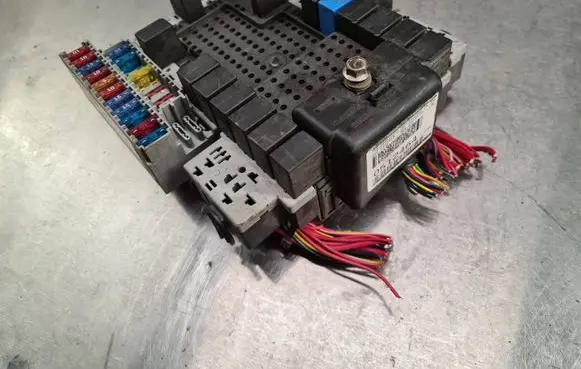 Volvo S80 Fuse module 9401802 0512464 8645410