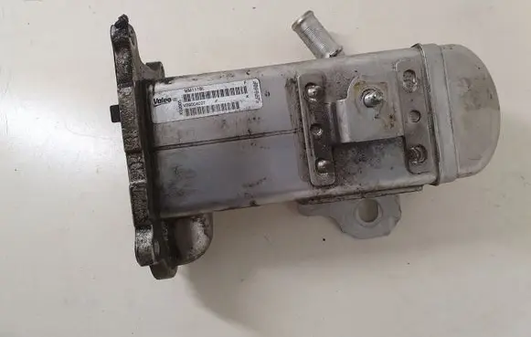 Citroen Jumpy EGR valve cooler V29004027 MM111BL