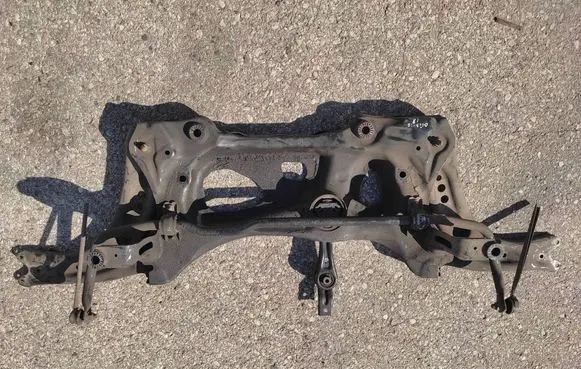 Skoda Octavia Mk3 (5E) Front subframe 5Q0199315Q