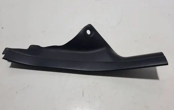 BMW 1 E81 E87 Rear sill trim cover 51477066978 11242010