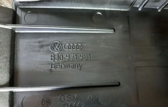 Audi A5 8T 8F Other interior part 8J0971981