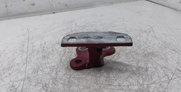 Volvo V60 Front door lower hinge 
