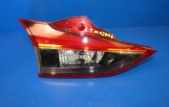 Mazda 6 Tailgate rear/tail lights