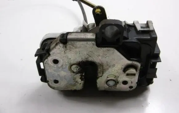 Fiat Panda 141 Rear door lock 46803513