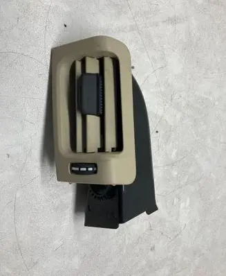 Volvo XC60 Dashboard side air vent grill/cover trim 30671770LH