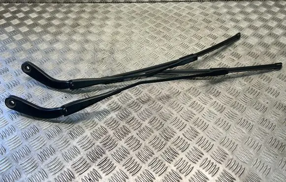 BMW 3 F30 F35 F31 Headlight wiper blade set 7260469 7260474
