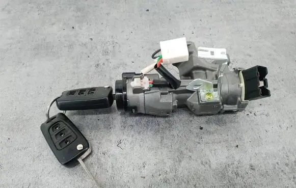 Hyundai i20 (PB PBT) Ignition lock 