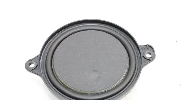Audi Q3 F3 Panel speaker 83A035454
