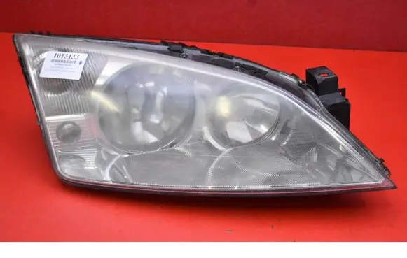 Ford Mondeo Mk III Headlight/headlamp 1S71-13005-SC