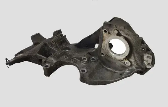 Volkswagen Golf VI Generator/alternator bracket 03L903143C