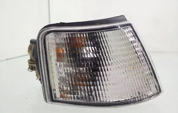 Front indicator light