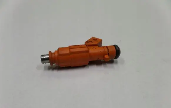 Alfa Romeo 156 Fuel injector
