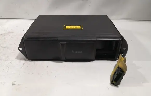 CD/DVD changer