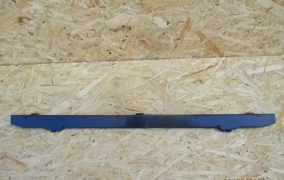 BMW X1 F48 F49 Radiator trim 51647347596