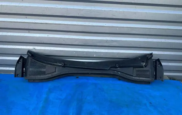 MG ZS Wiper trim 10734258