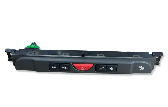 Land Rover Discovery 3 - LR3 A set of switches YUL500400