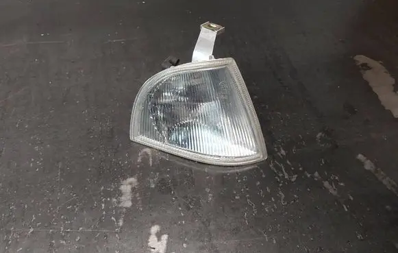 Skoda Octavia Mk1 (1U) Front indicator light 185163B