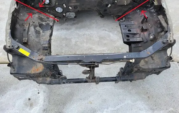Mitsubishi L200 Radiator support slam panel