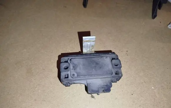Opel Astra G Air pressure sensor 09132687 0398355