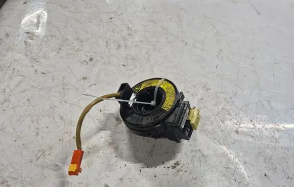 Toyota Avensis Verso Airbag slip ring squib (SRS ring) 4402075B252