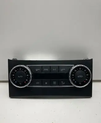 Mercedes-Benz C W204 Climate control unit A2049005805