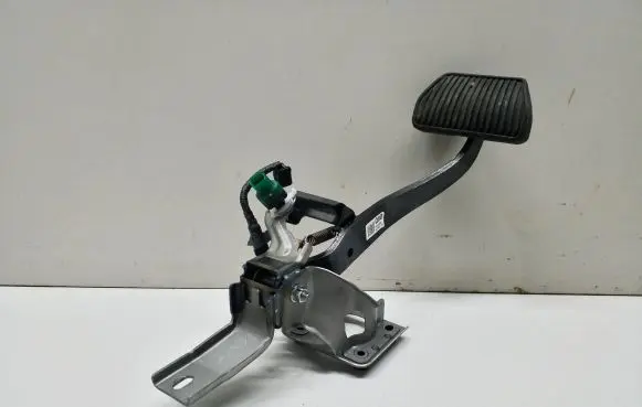 KIA Sportage Brake pedal 32800D3805