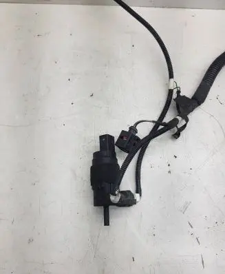 Audi A4 S4 B8 8K Windscreen/windshield washer pump 8k0955647