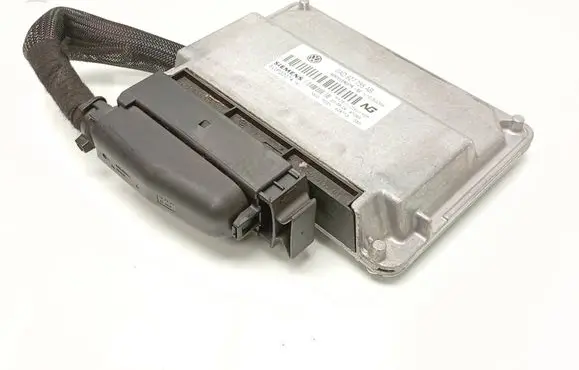 Volkswagen Touareg I Transfer box differential control unit 0AD927755AB 5WP22074