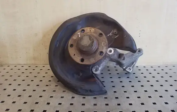 Volkswagen Eos Rear wheel hub spindle/knuckle 