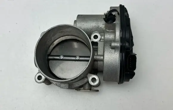 Ford Mustang V Throttle valve AT4E9F991EJ