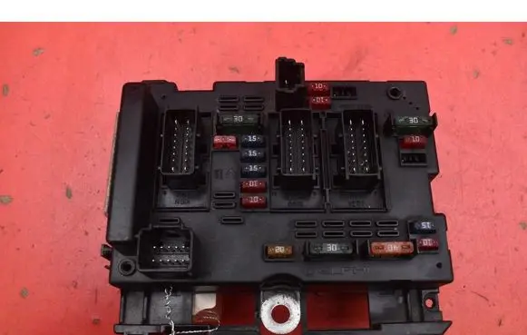 Peugeot 206 CC Fuse box set 9650664180