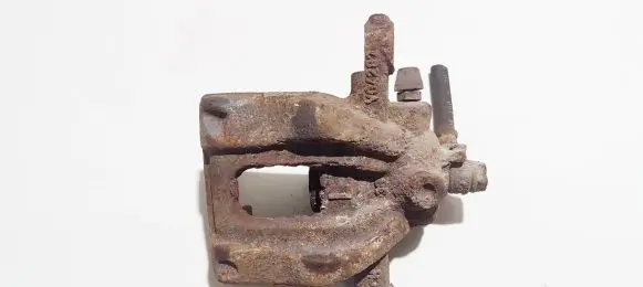 Rear brake caliper