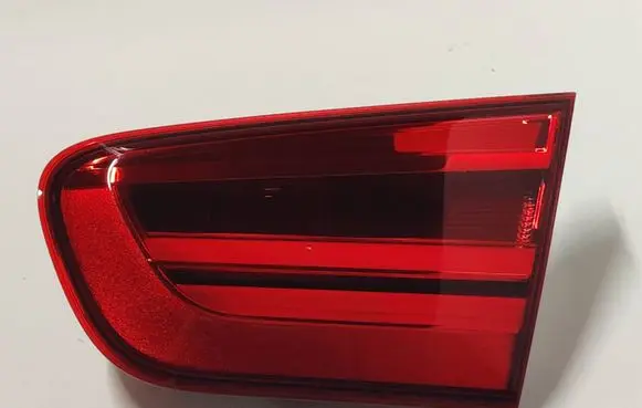 Tailgate rear/tail lights