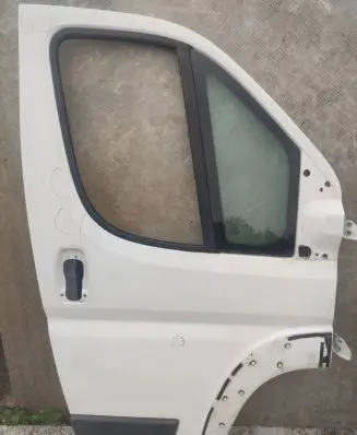 Fiat Ducato Front door