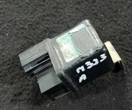 Mazda 323 F Other relay