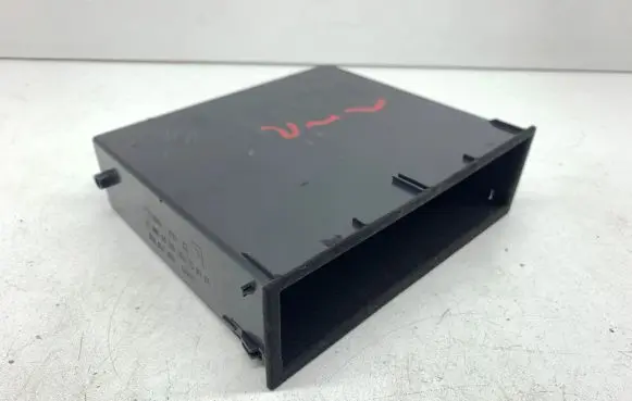 Audi S5 Glove box 8T0857925 3200101118