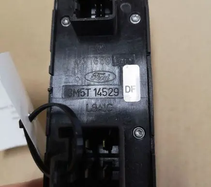 Ford Focus Electric window control switch 3M5T14529