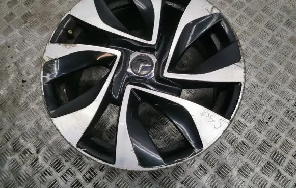 Citroen DS5 R18 alloy rim 9687902677
