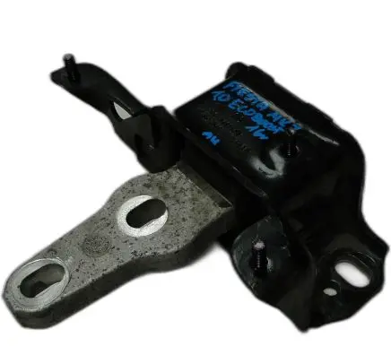Ford Fiesta Engine mount vacuum valve 8V517M121AE