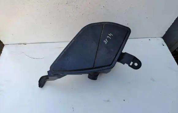 BMW 7 G11 G12 Intake resonator 8612084 8199L1 7807498