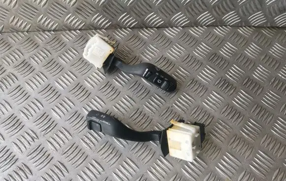 Saab 9-3 Ver1 Indicator stalk 4616140