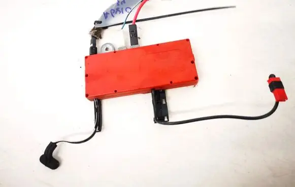 Antenna control unit