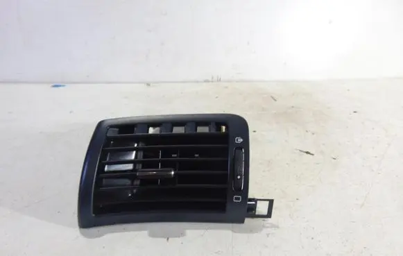 Peugeot 407 Dashboard side air vent grill/cover trim 9644589577