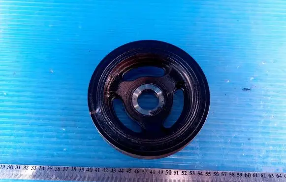 Ford Fiesta Crankshaft pulley 9654961080 076