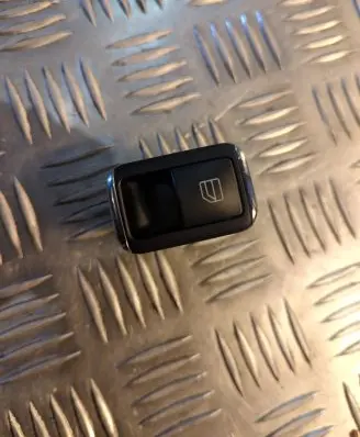 Mercedes-Benz C W204 Electric window control switch A2048700431