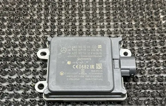 Mercedes-Benz E W213 Distronic sensor radar A0009008209 A0009017704 A0009025432