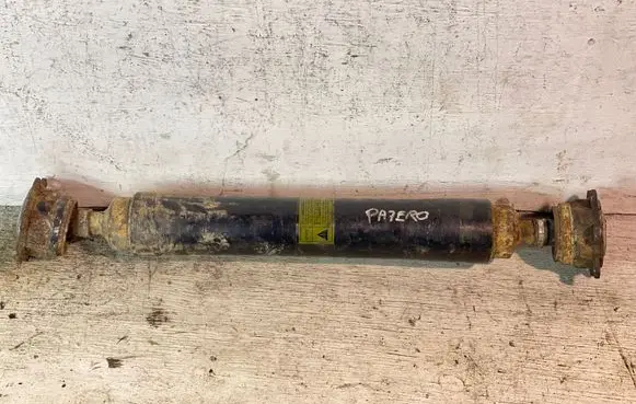 Mitsubishi Pajero Front prop shaft 