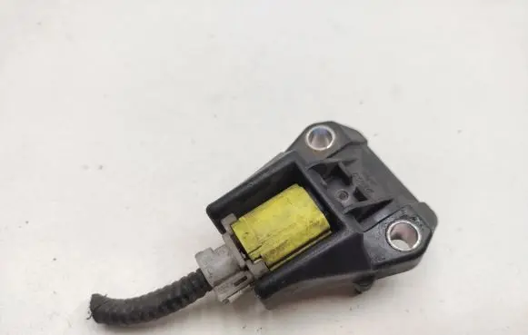 Lexus RX 330 - 350 - 400H Airbag deployment crash/impact sensor 8917345050