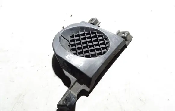 BMW 1 E81 E87 Front fog light trim/grill 51117058462 7058462