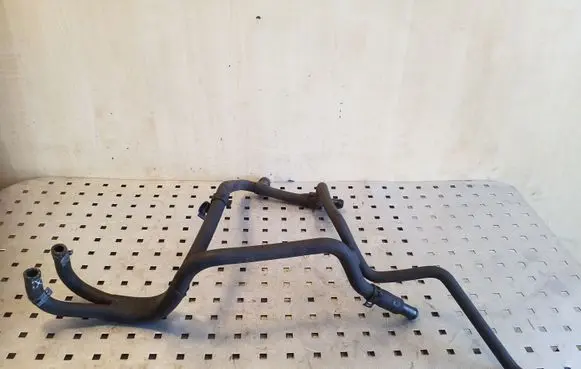 Volkswagen Touareg I Engine coolant pipe/hose 7L6122096R